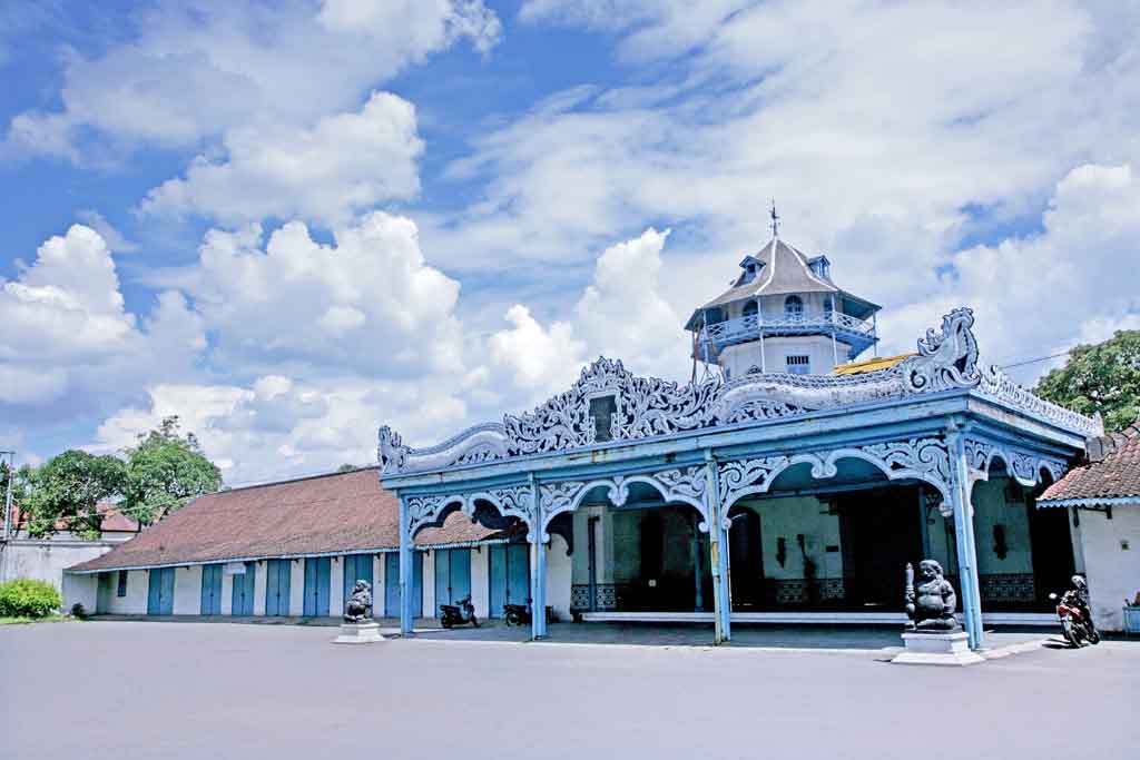 Tempat Wisata di Solo - Keraton Surakarta Hadiningrat