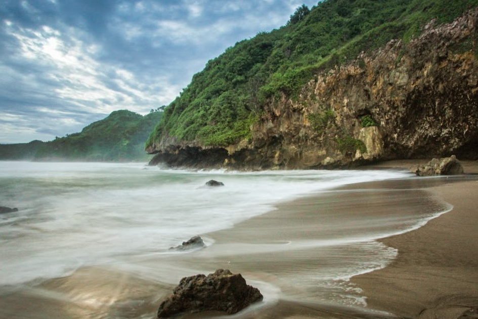 Pantai Gebyuran Kebumen