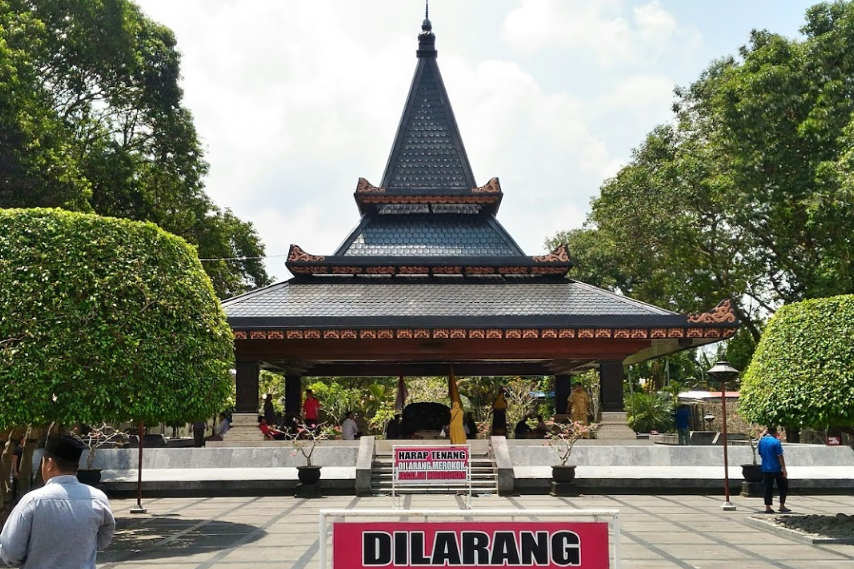 tempat wisata yang asyik di blitar