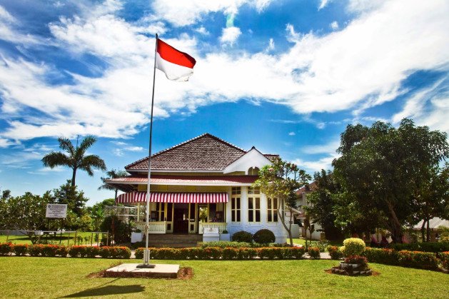 Rumah Pengasingan Bung Karno