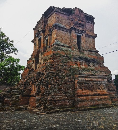 tempat wisata di nganjuk untuk keluarga