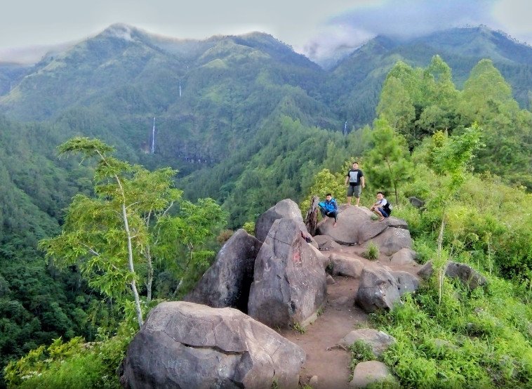 tempat wisata di nganjuk untuk keluarga