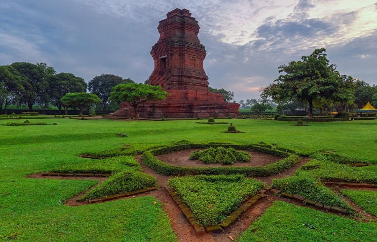 tempat wisata di mojokerto yang rekomended