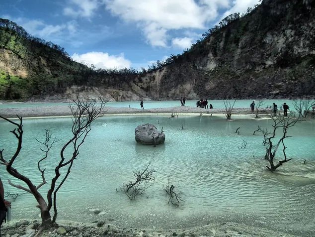 tempat wisata di bandung yang rekomended