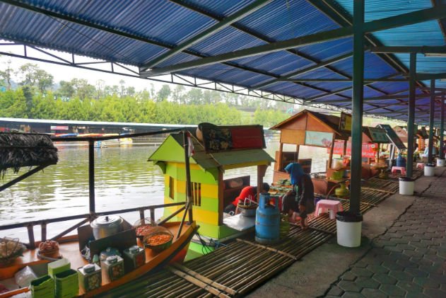 Gambar Floating Market (2)