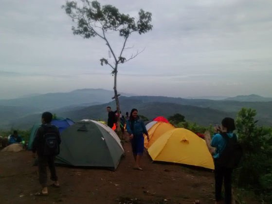 gunung batu lembang